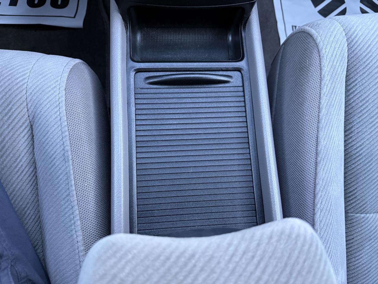 Honda Civic LX Sedan AT 2010