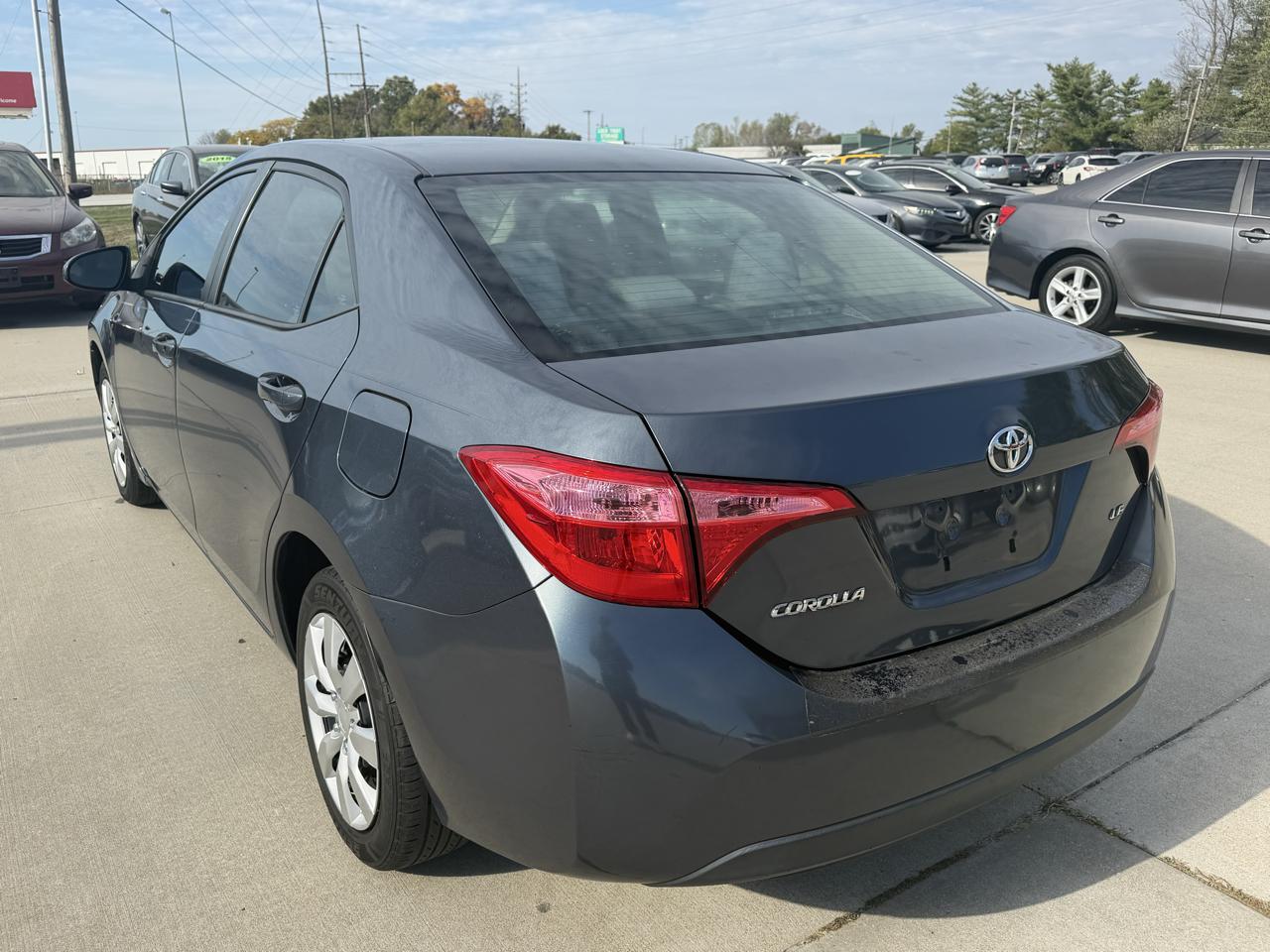 Toyota Corolla LE CVT 2017