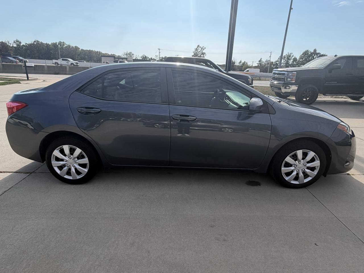 Toyota Corolla LE CVT 2017