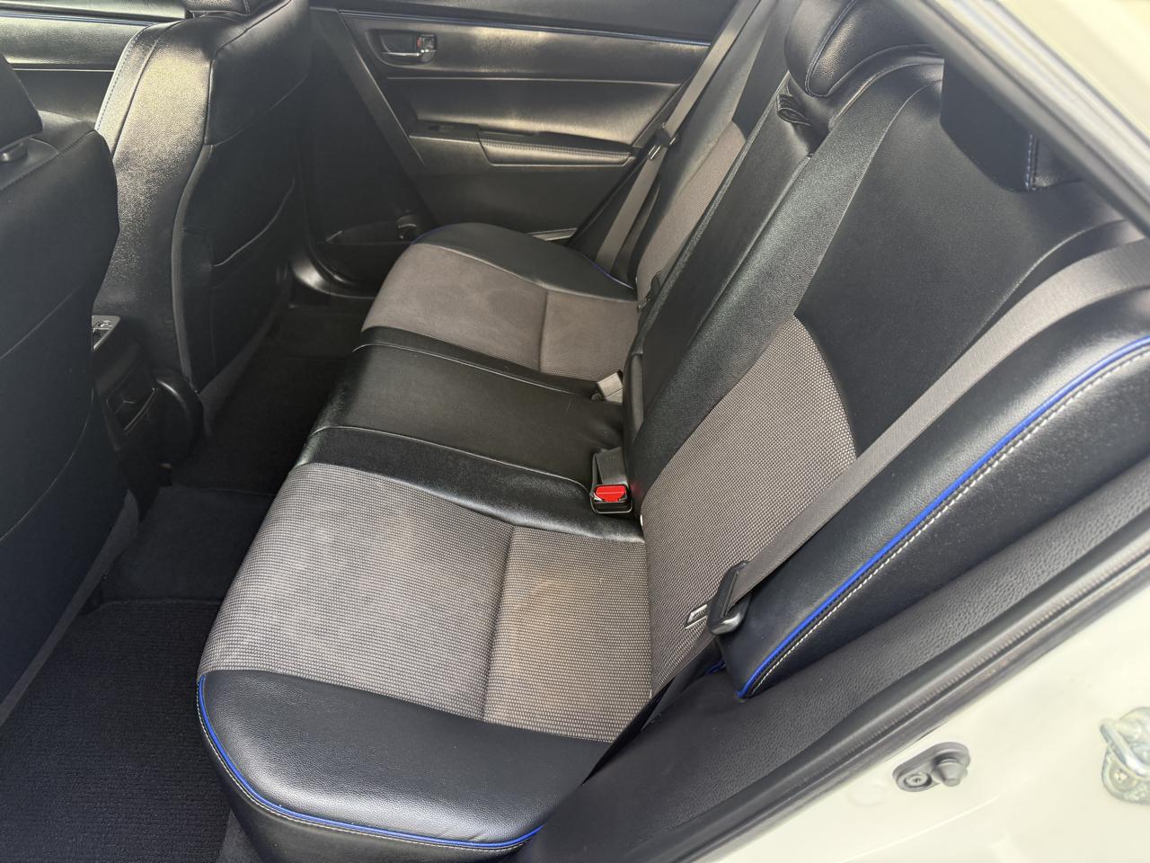 Toyota Corolla SE 4D Sedan 2018