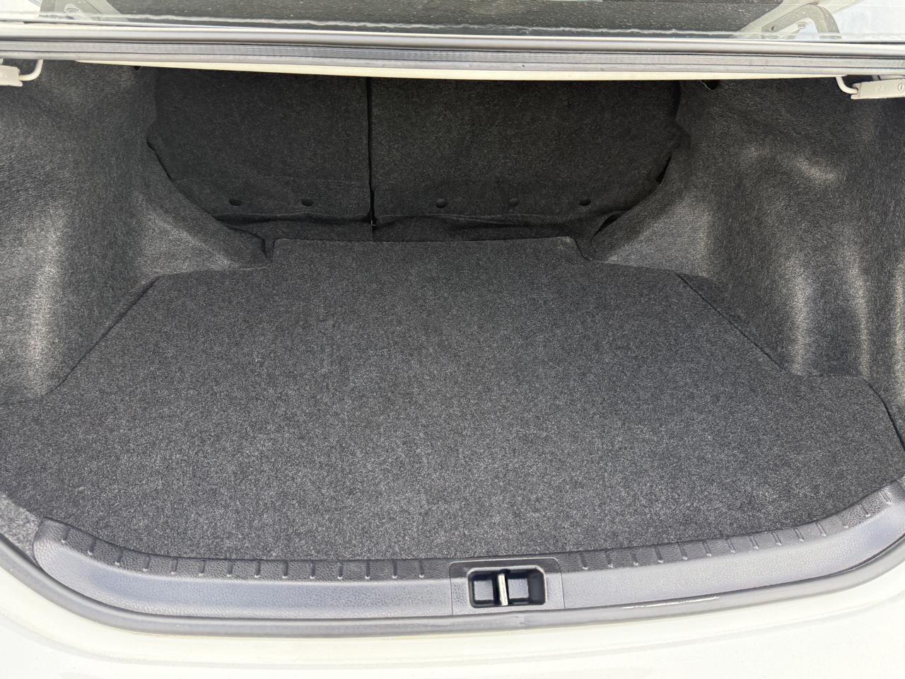 Toyota Corolla SE 4D Sedan 2018