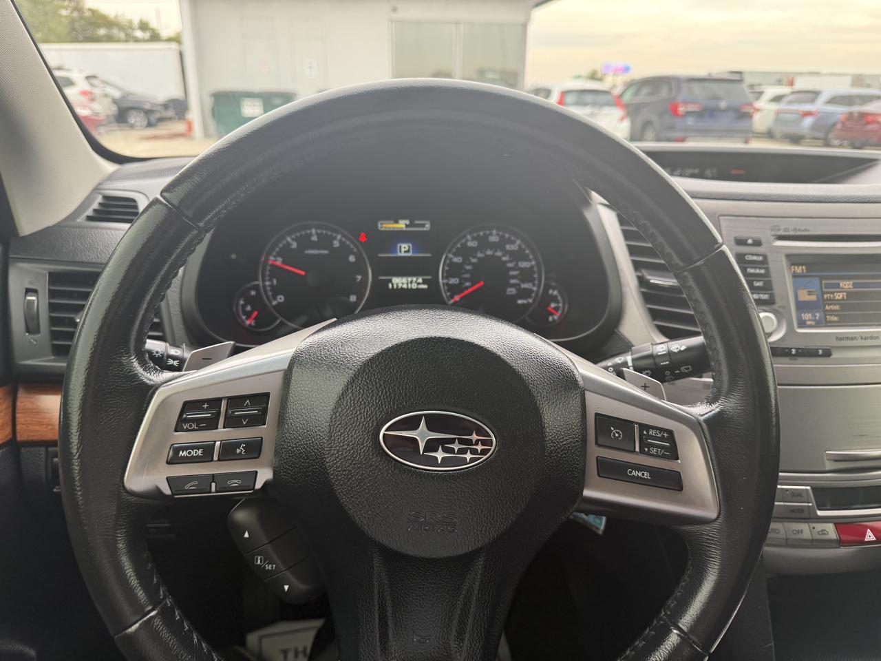 Subaru Outback 2.5i Limited 2013