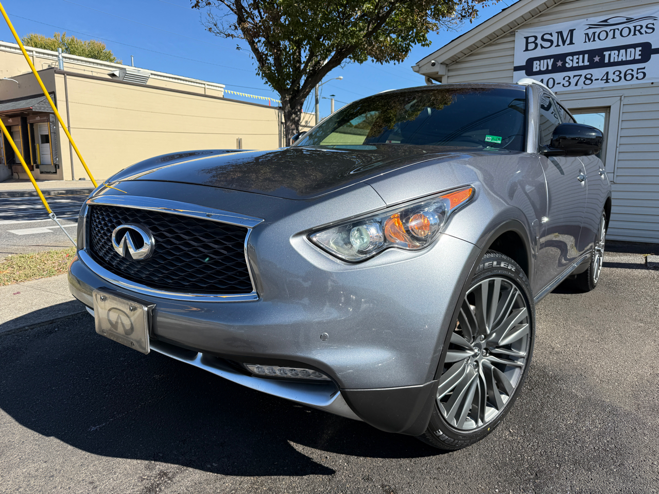 Infiniti QX70 4D SUV AWD V6 2017 Infiniti QX70 4D SUV AWD V6 2017