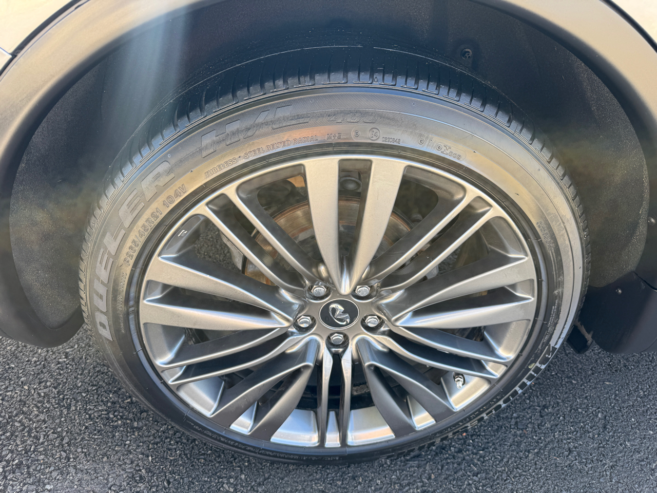 Infiniti QX70 4D SUV AWD V6 2017 Infiniti QX70 4D SUV AWD V6 2017