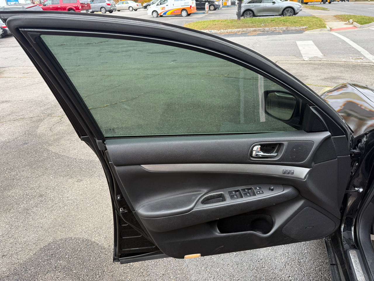 Infiniti G Sedan 37x AWD 2013 Infiniti G Sedan 37x AWD 2013