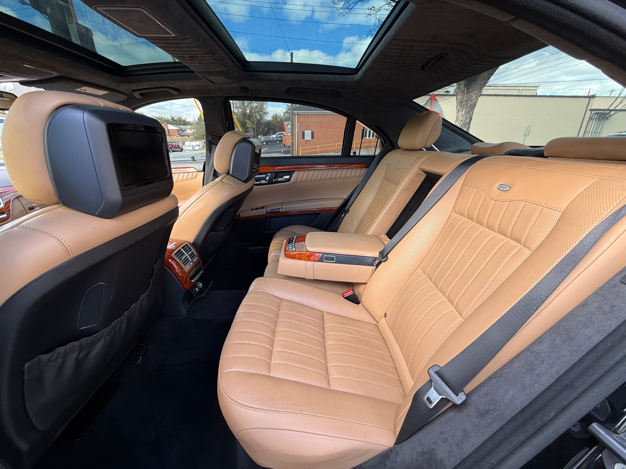 Mercedes-Benz S-Class S600 2010 Mercedes-Benz S-Class S600 2010