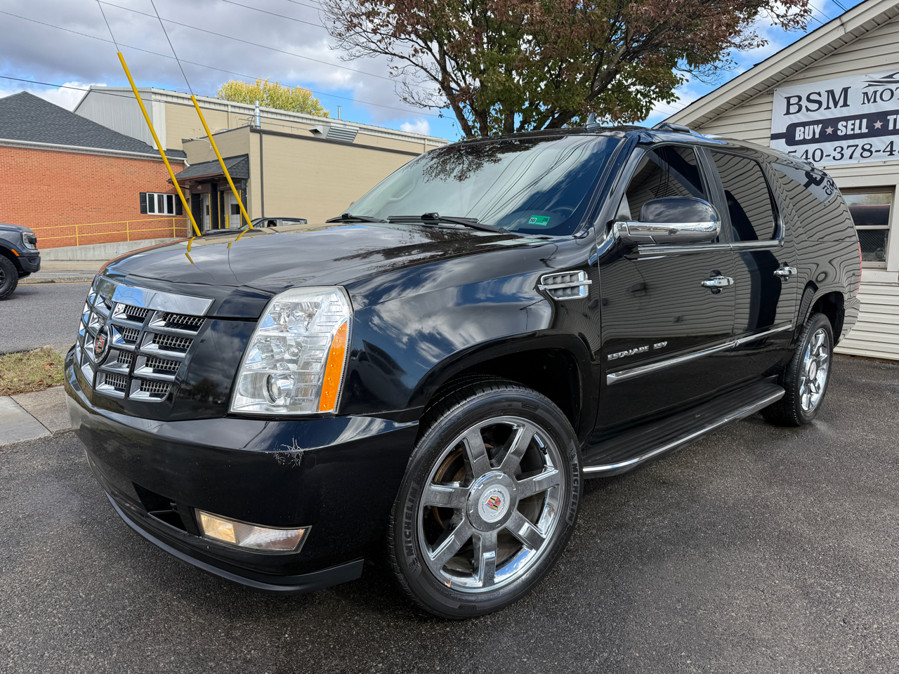 Cadillac Escalade ESV 2WD Luxury 2013 Cadillac Escalade ESV 2WD Luxury 2013