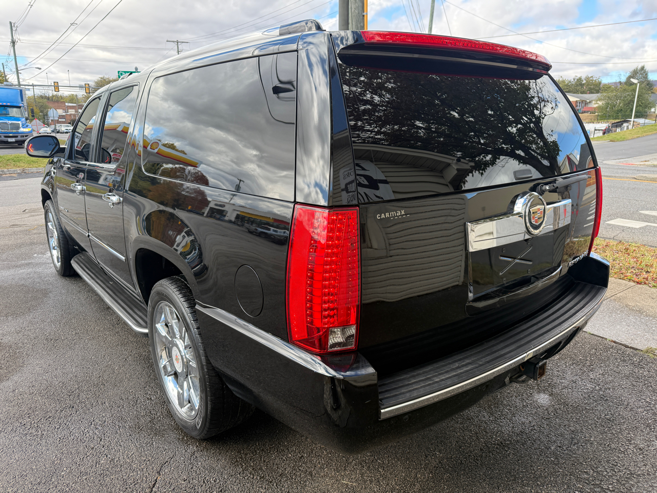 Cadillac Escalade ESV 2WD Luxury 2013 Cadillac Escalade ESV 2WD Luxury 2013