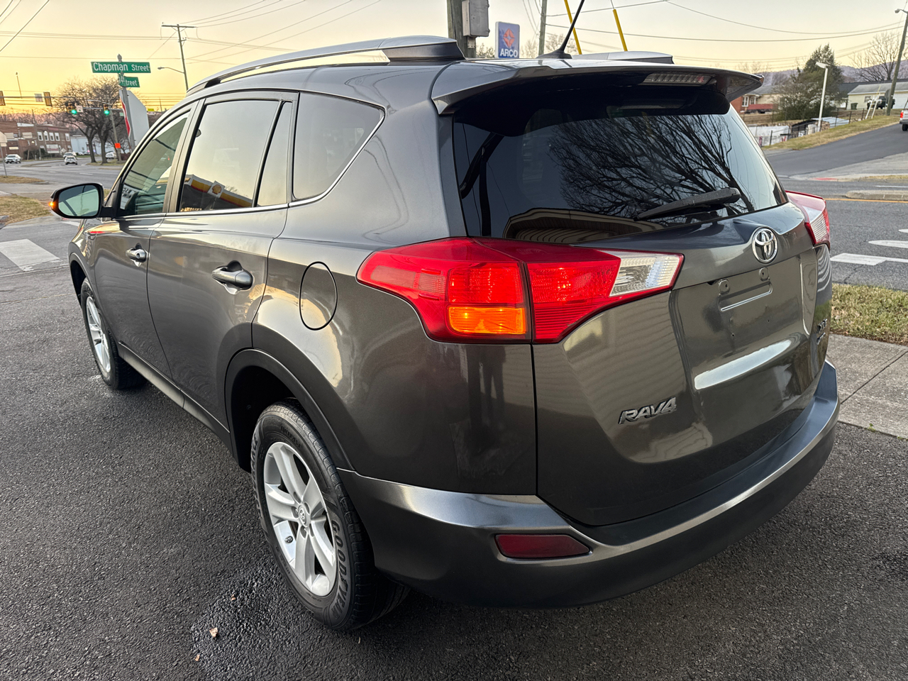 Toyota RAV4 XLE AWD 2014