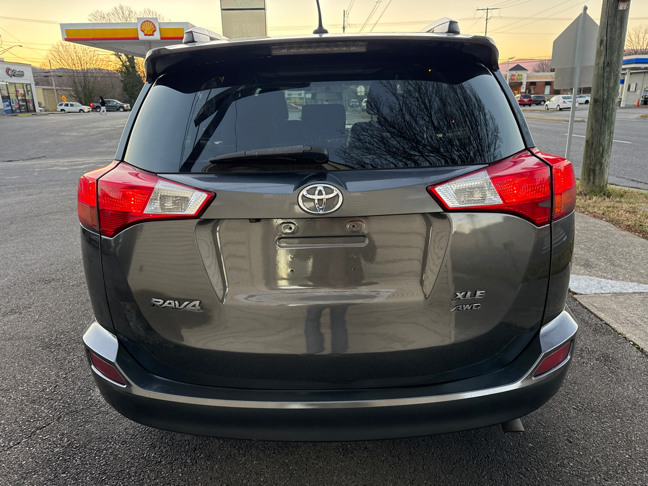 Toyota RAV4 XLE AWD 2014