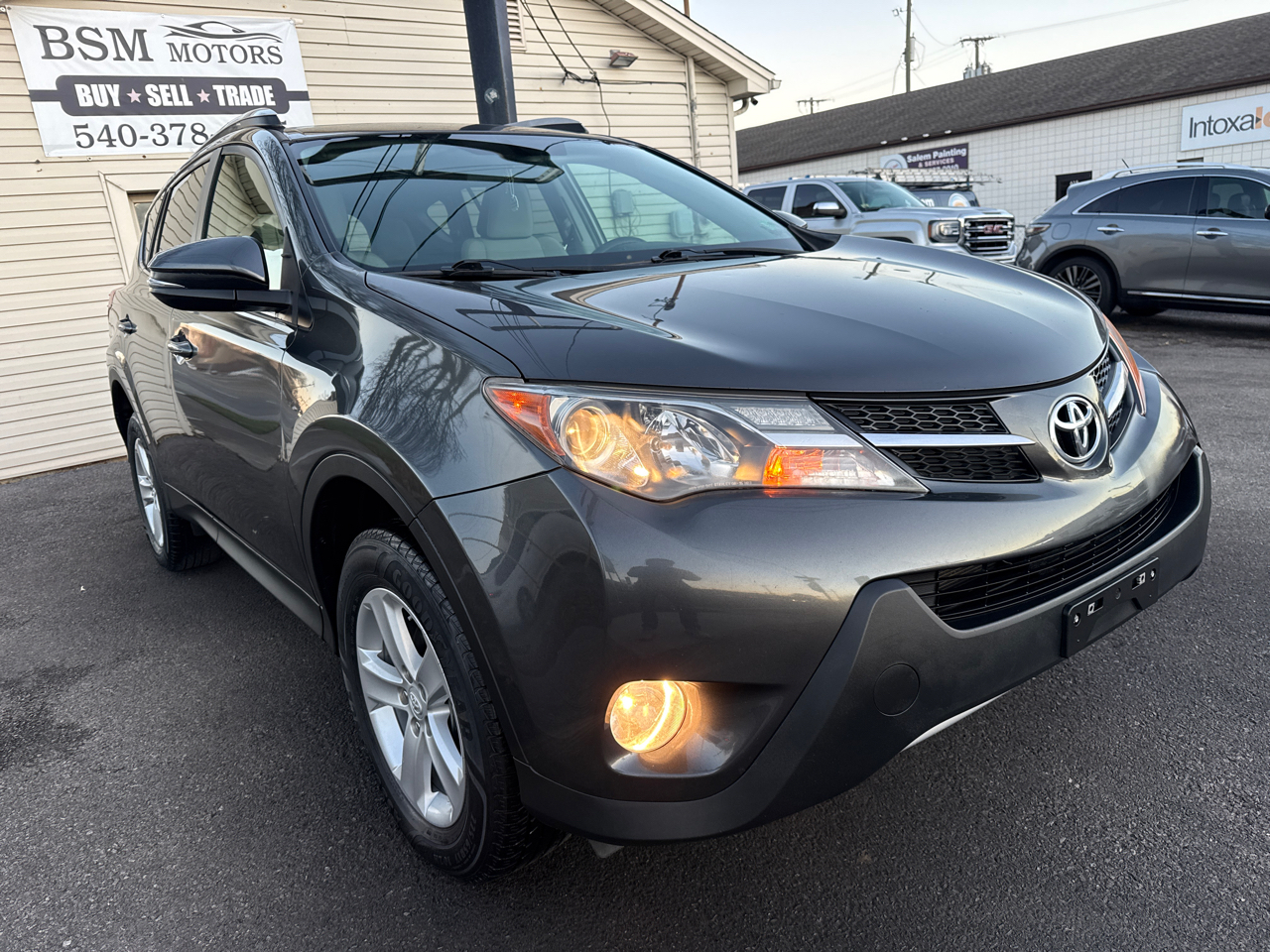 Toyota RAV4 XLE AWD 2014