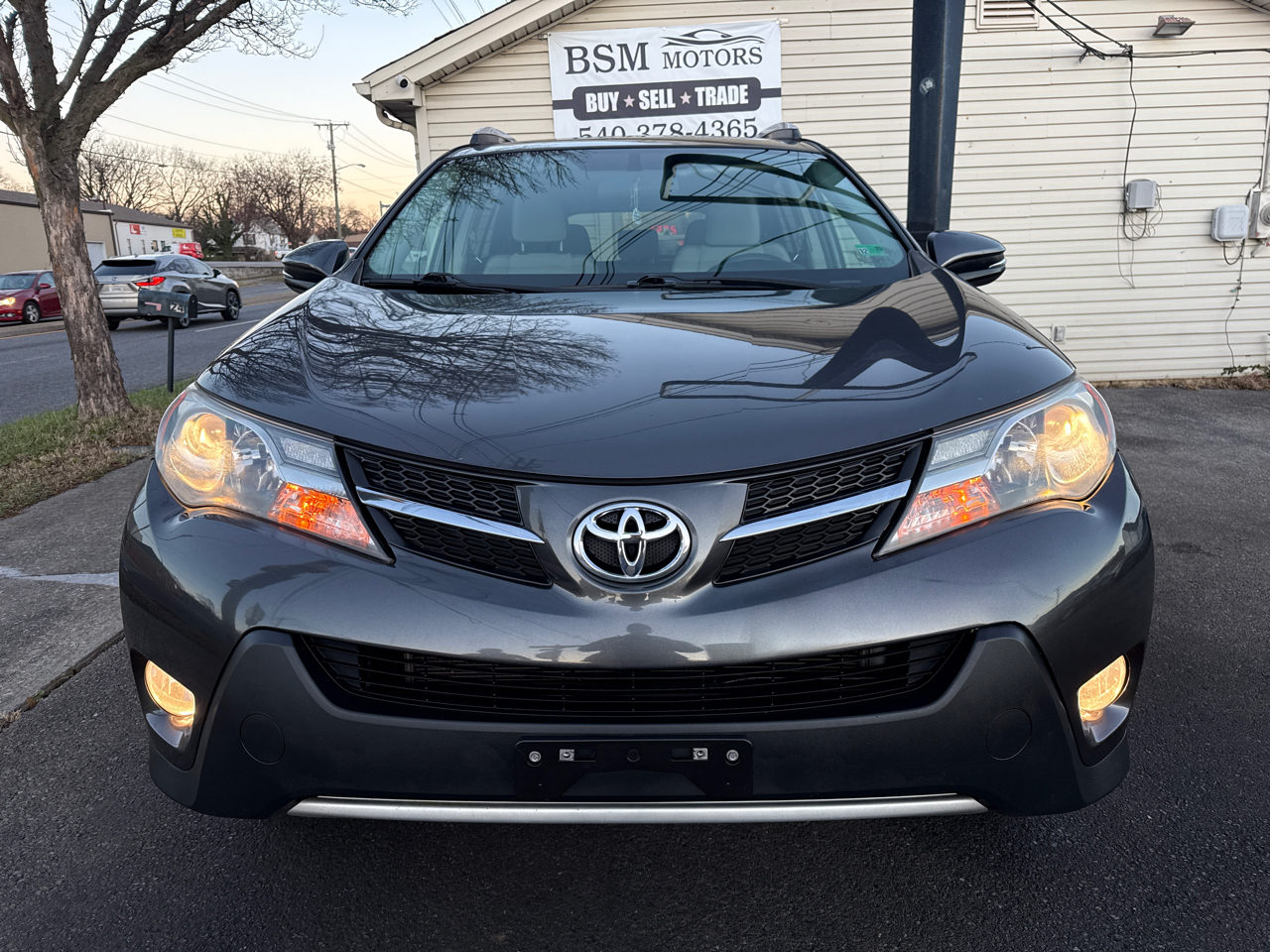 Toyota RAV4 XLE AWD 2014