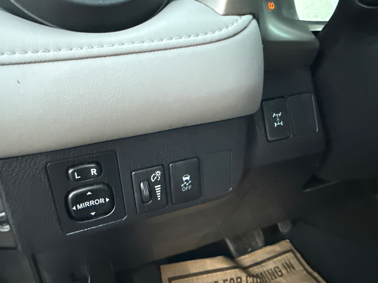 Toyota RAV4 XLE AWD 2014