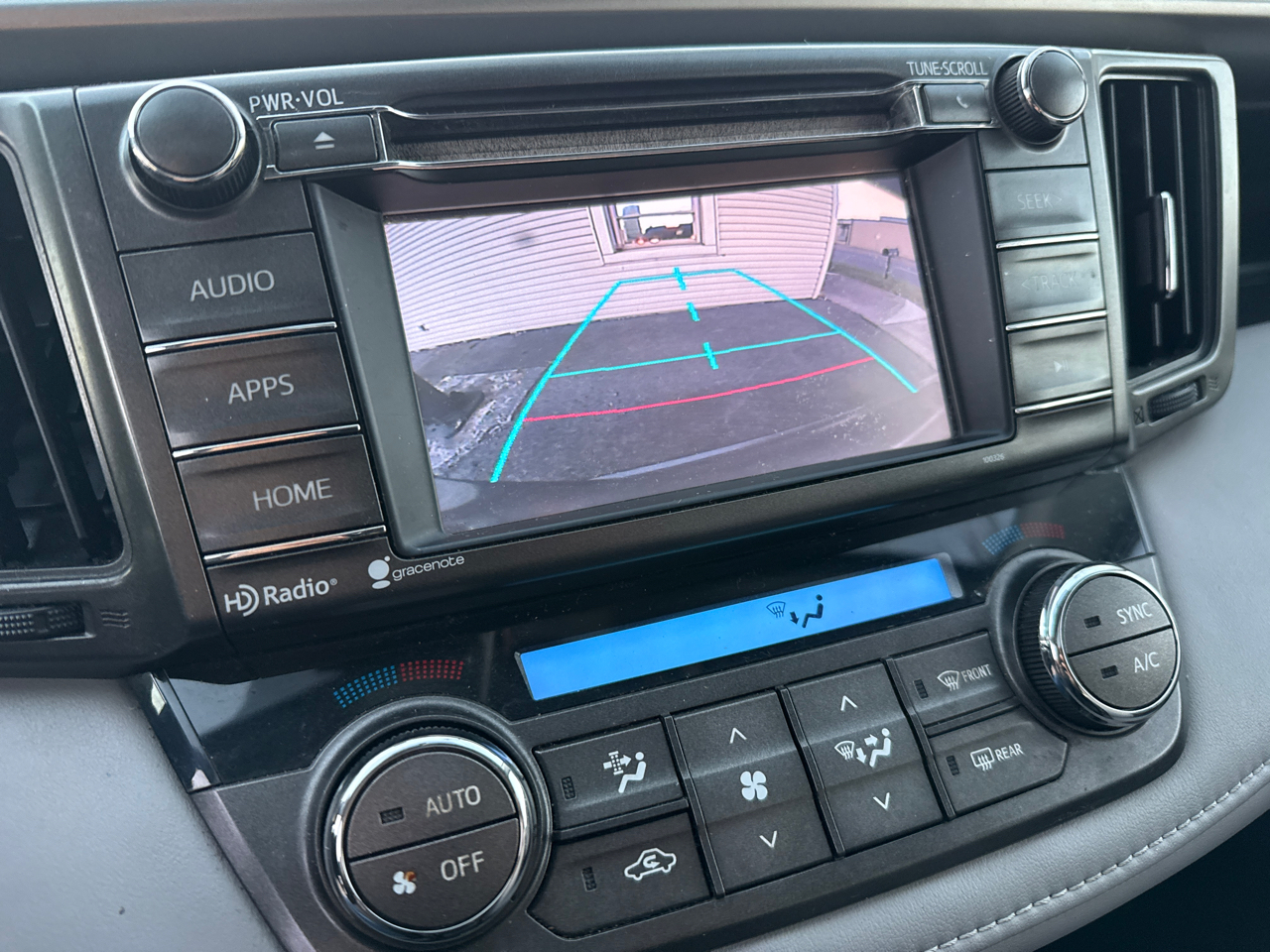 Toyota RAV4 XLE AWD 2014