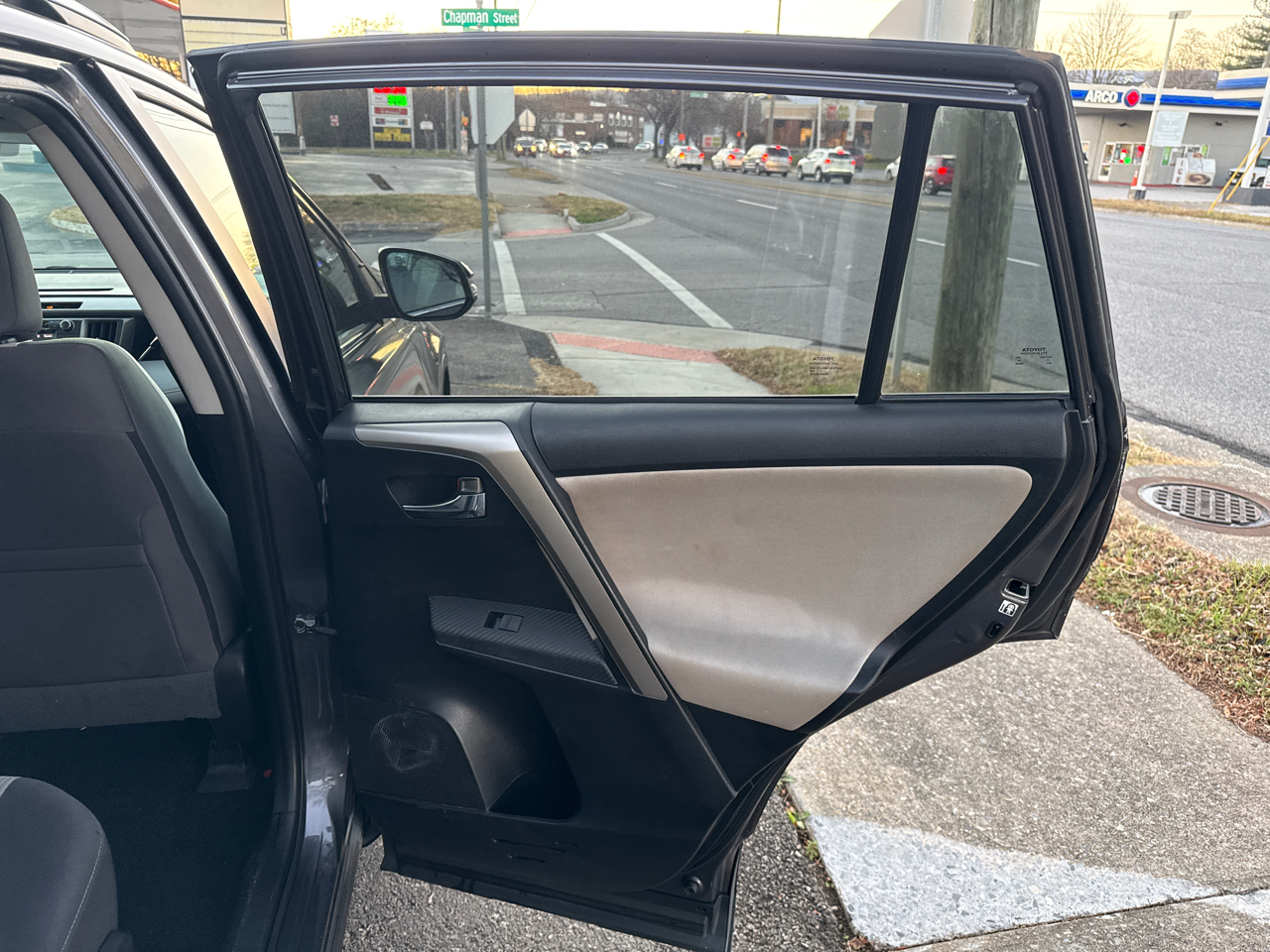 Toyota RAV4 XLE AWD 2014