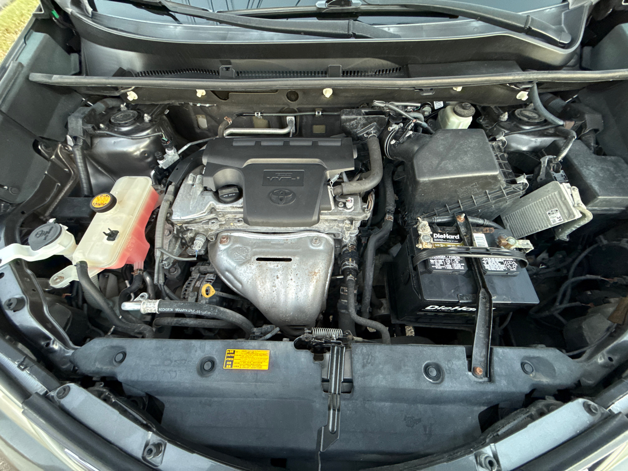 Toyota RAV4 XLE AWD 2014