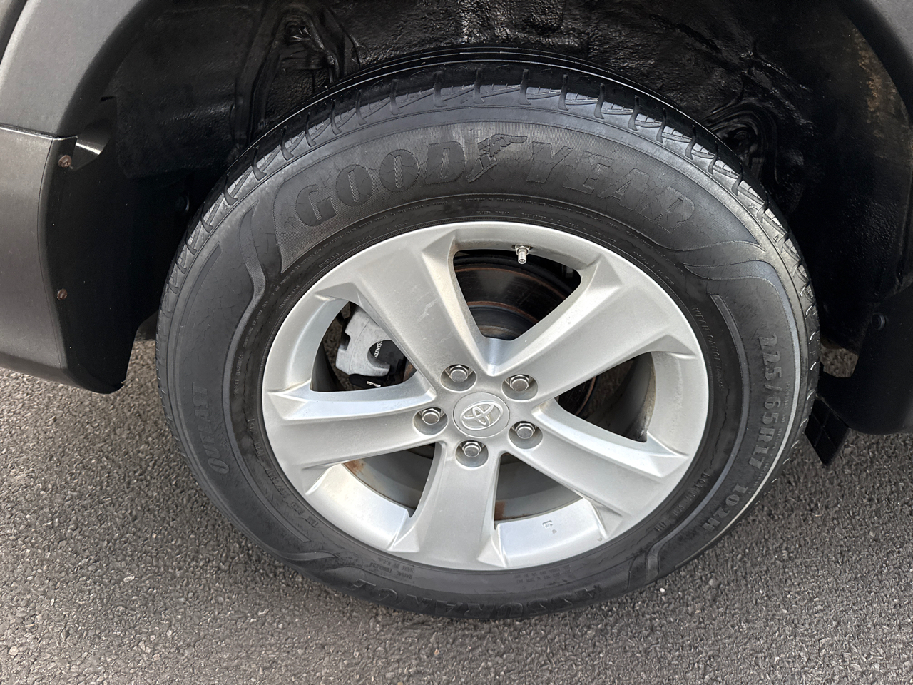 Toyota RAV4 XLE AWD 2014