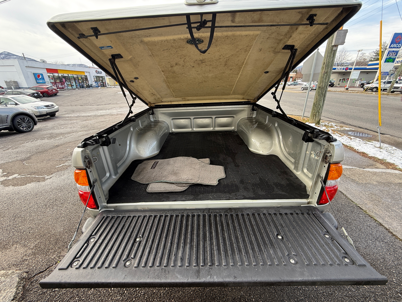 Toyota Tacoma Double Cab V6 4WD 2004