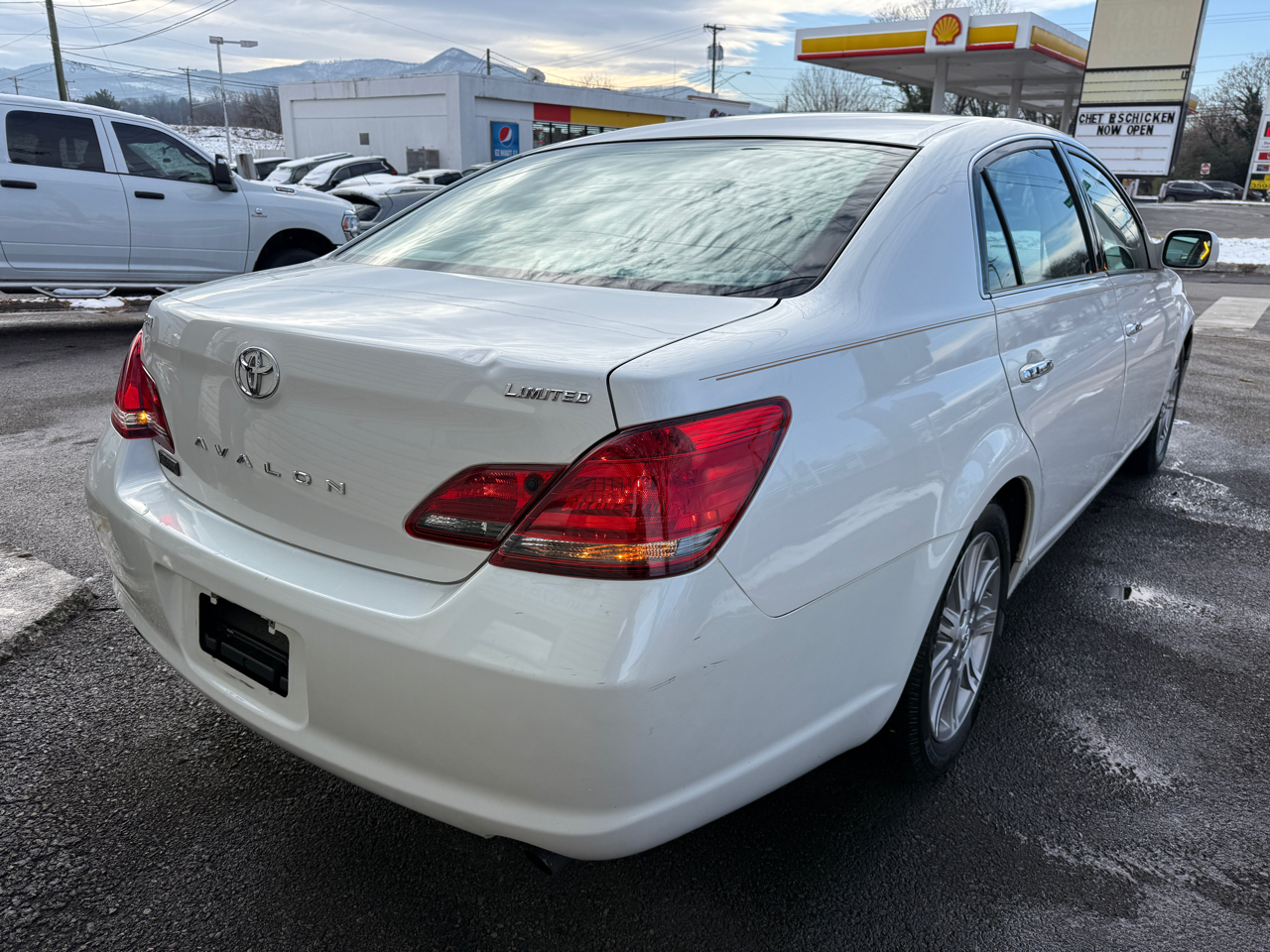 Toyota Avalon XLS 2008
