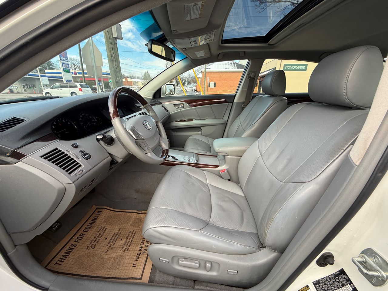 Toyota Avalon XLS 2008