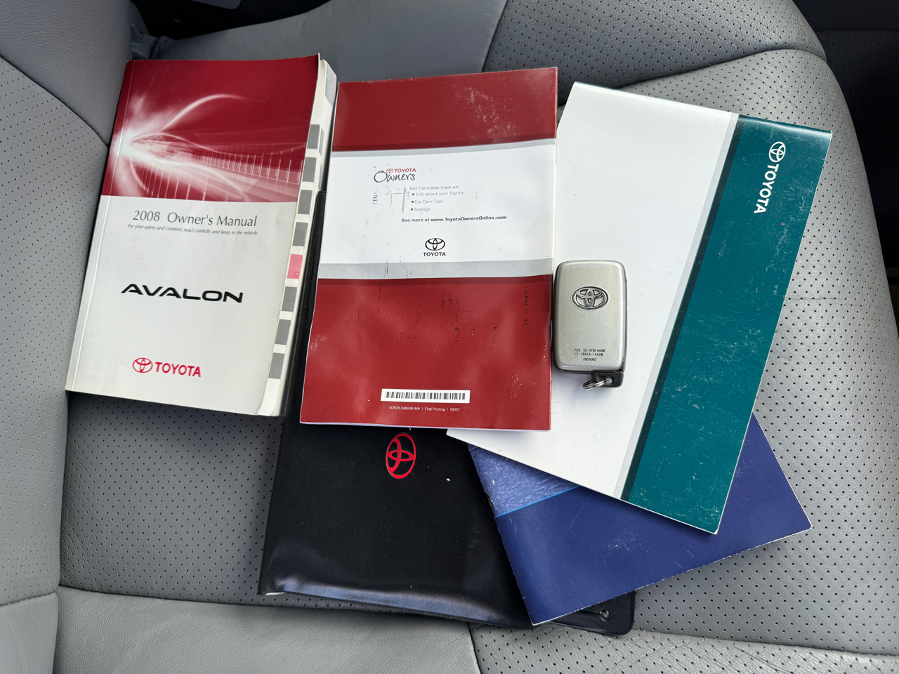 Toyota Avalon XLS 2008