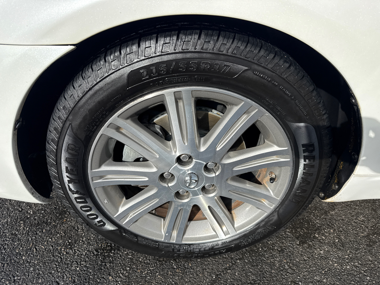 Toyota Avalon XLS 2008