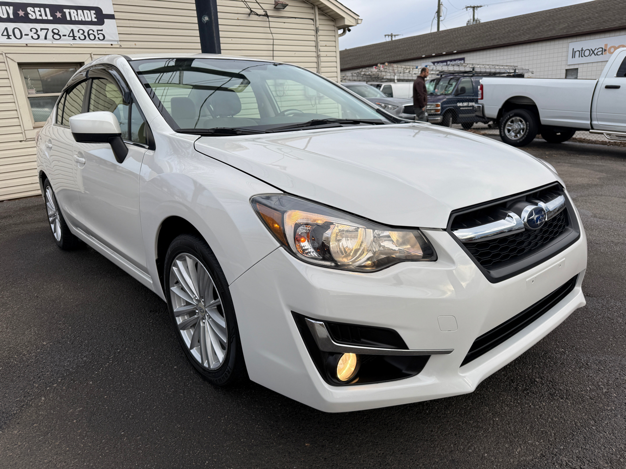 Subaru Impreza 2.0i Premium PZEV 4-Door 2016
