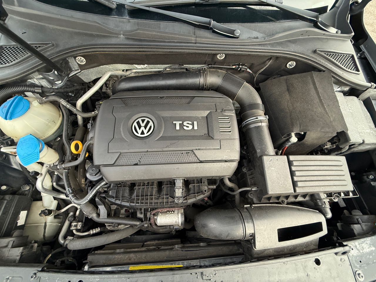 Volkswagen Passat 1.8T SE AT 2015