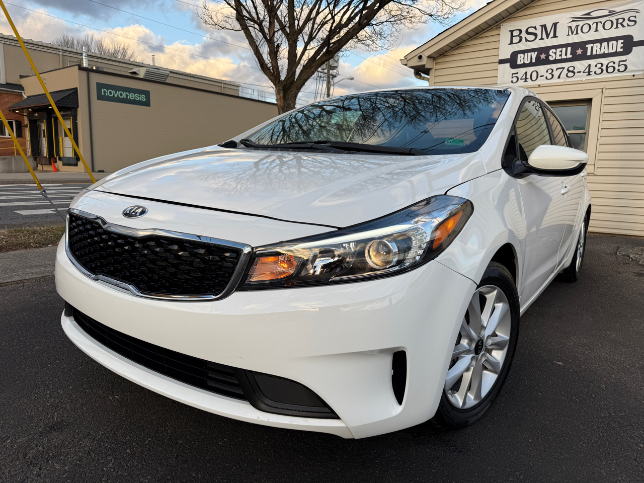 2017 Kia Forte LX 6A