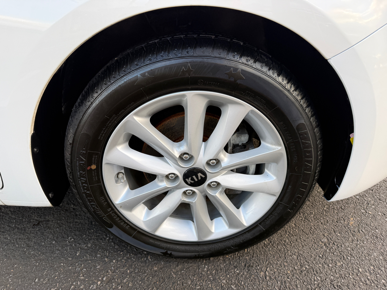 Kia Forte LX 6A 2017