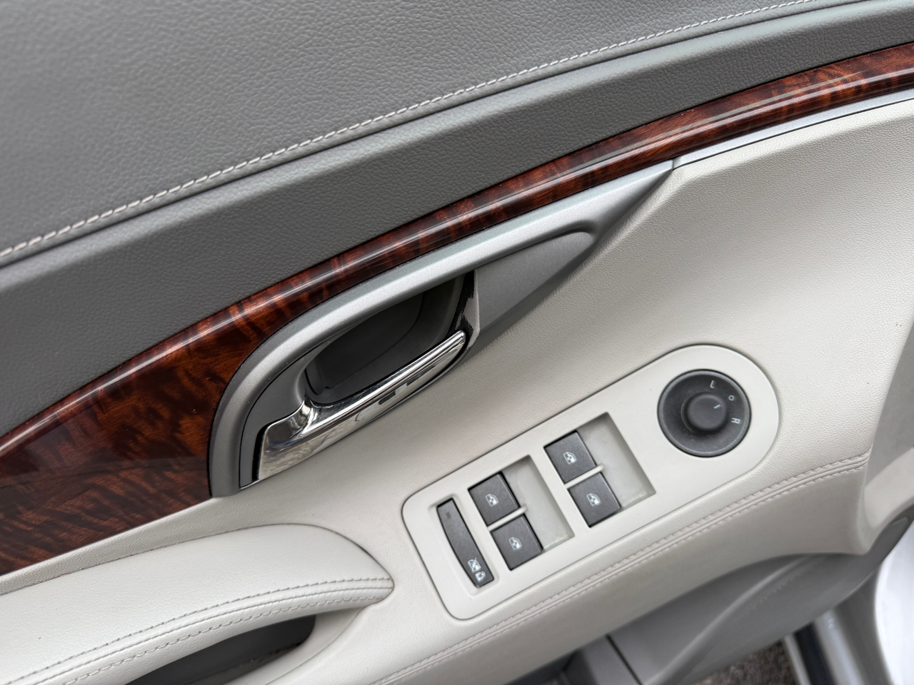 Buick LaCrosse Leather Package 2013