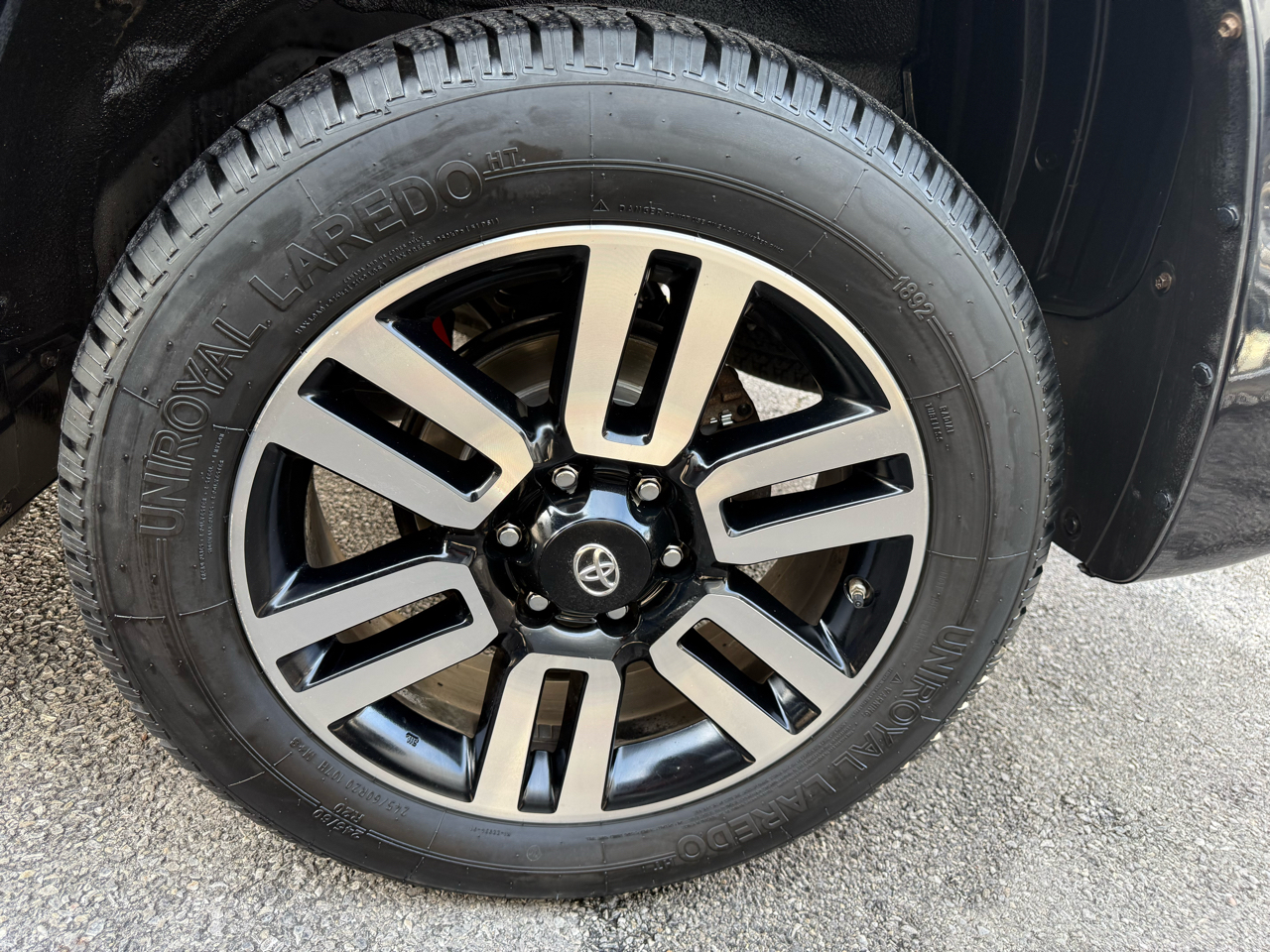 Toyota 4runner 4WD 2dr Wagon Deluxe 4WD Auto 2014