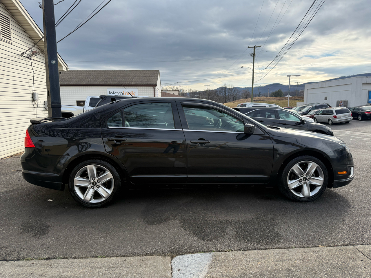 Ford Fusion V6 Sport FWD 2011