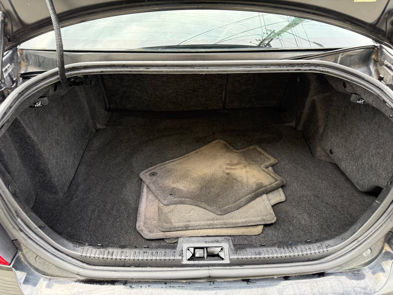 Ford Fusion V6 Sport FWD 2011