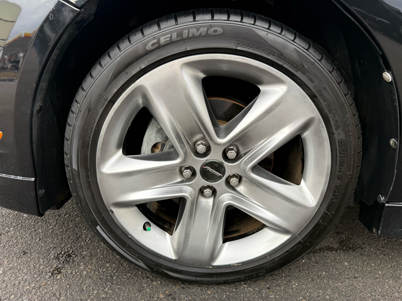 Ford Fusion V6 Sport FWD 2011