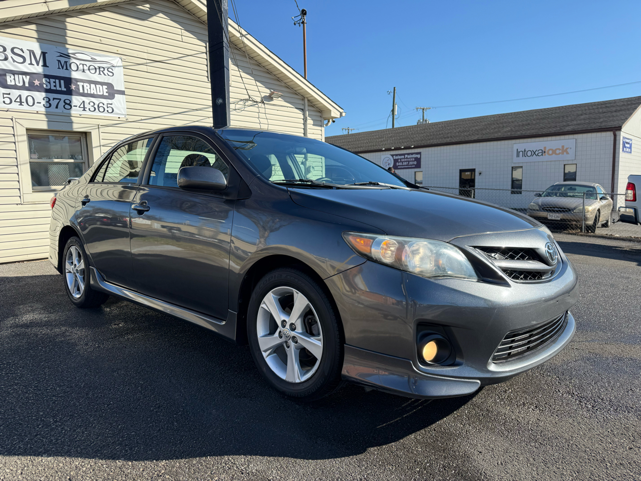 Toyota Corolla 4dr Sdn Auto S (Natl) 2012