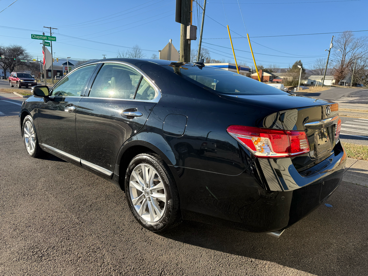 Lexus ES 350 4D Sedan 2011