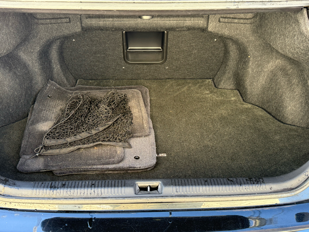 Lexus ES 350 4D Sedan 2011