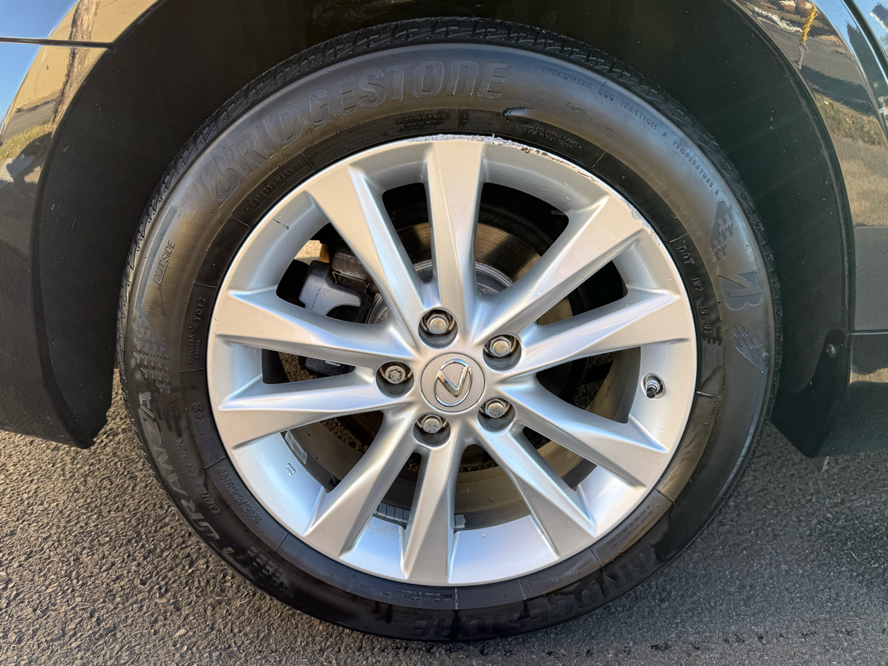 Lexus ES 350 4D Sedan 2011