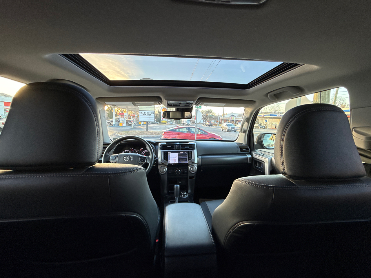 Toyota 4Runner SR5 Premium 4WD 2024