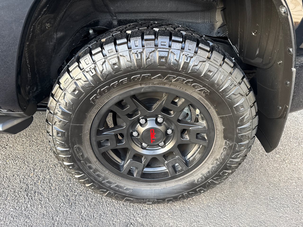 Toyota 4Runner SR5 Premium 4WD 2024