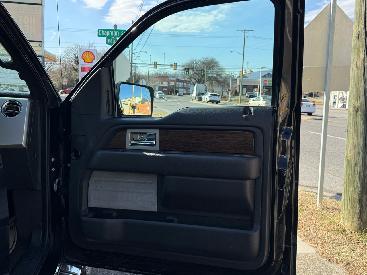 Ford F-150 Platinum SuperCrew 6.5-ft. Bed 4WD 2014