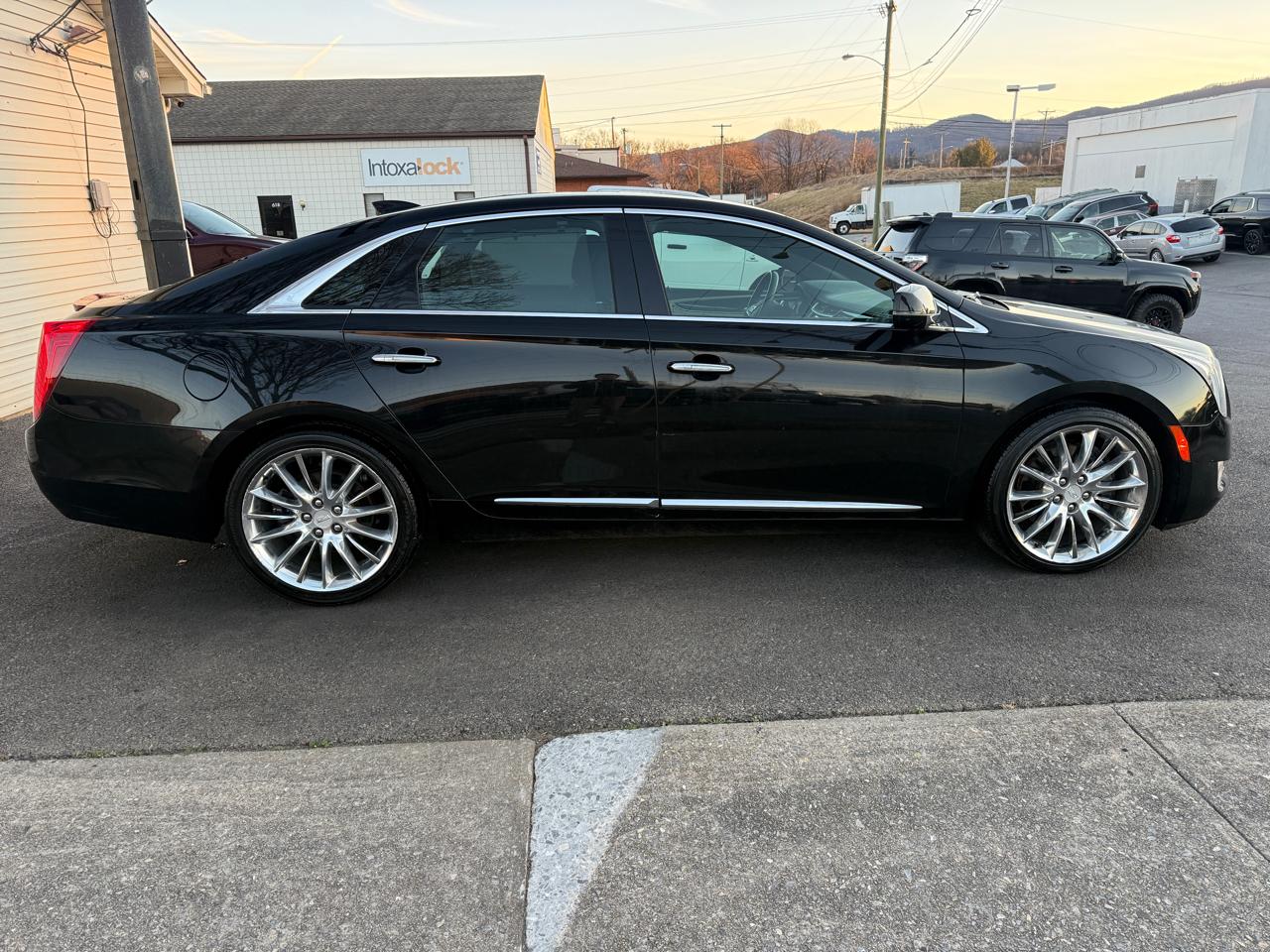 Cadillac XTS Platinum AWD 2016
