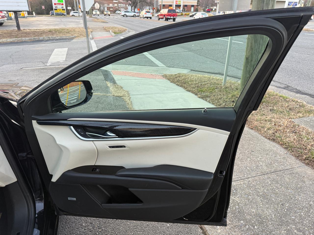 Cadillac XTS Platinum AWD 2016