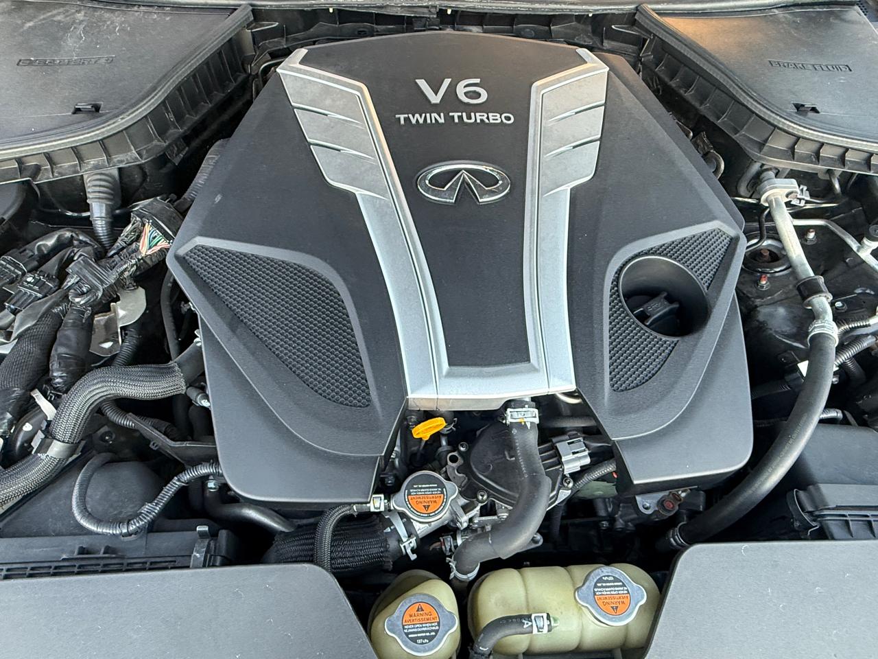 Infiniti Q50 Red Sport 400 2017