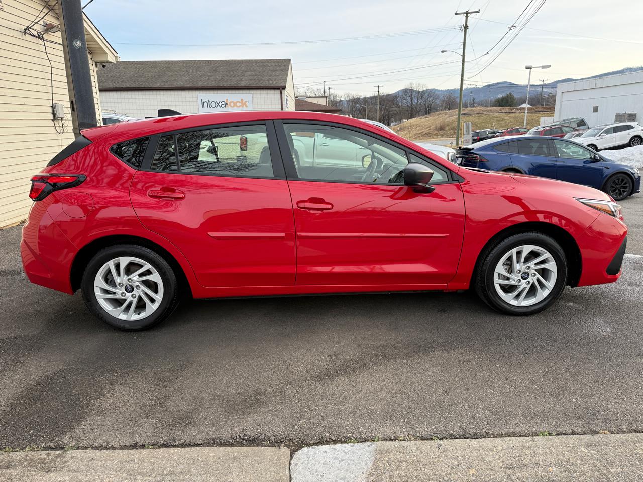 Subaru Impreza Base 5-Door 2024
