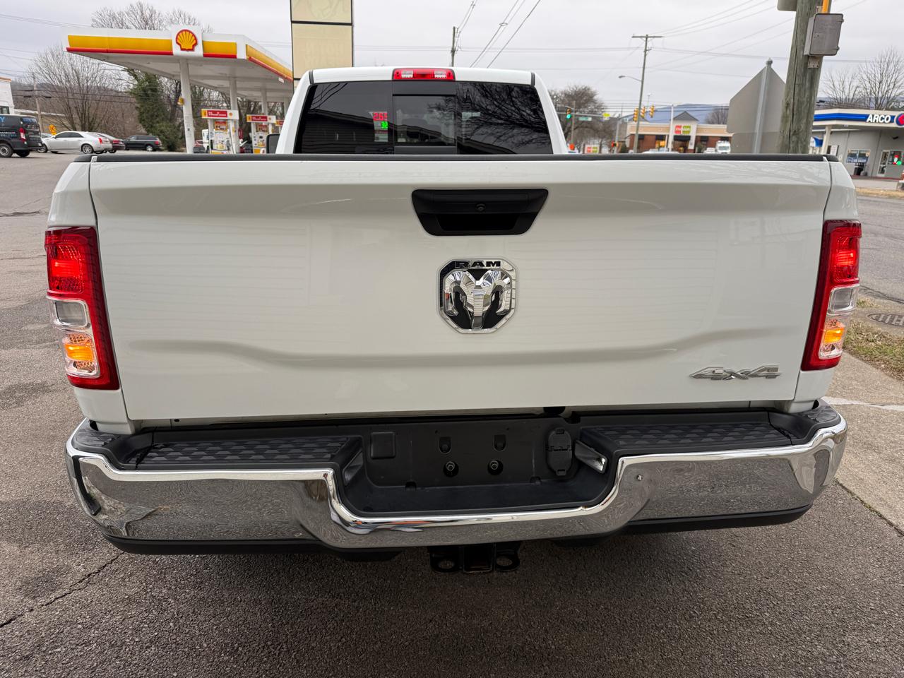 RAM 2500 Tradesman Crew Cab LWB 4WD 2023
