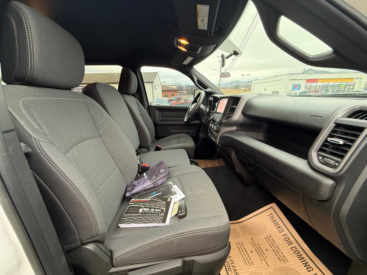 RAM 2500 Tradesman Crew Cab LWB 4WD 2023