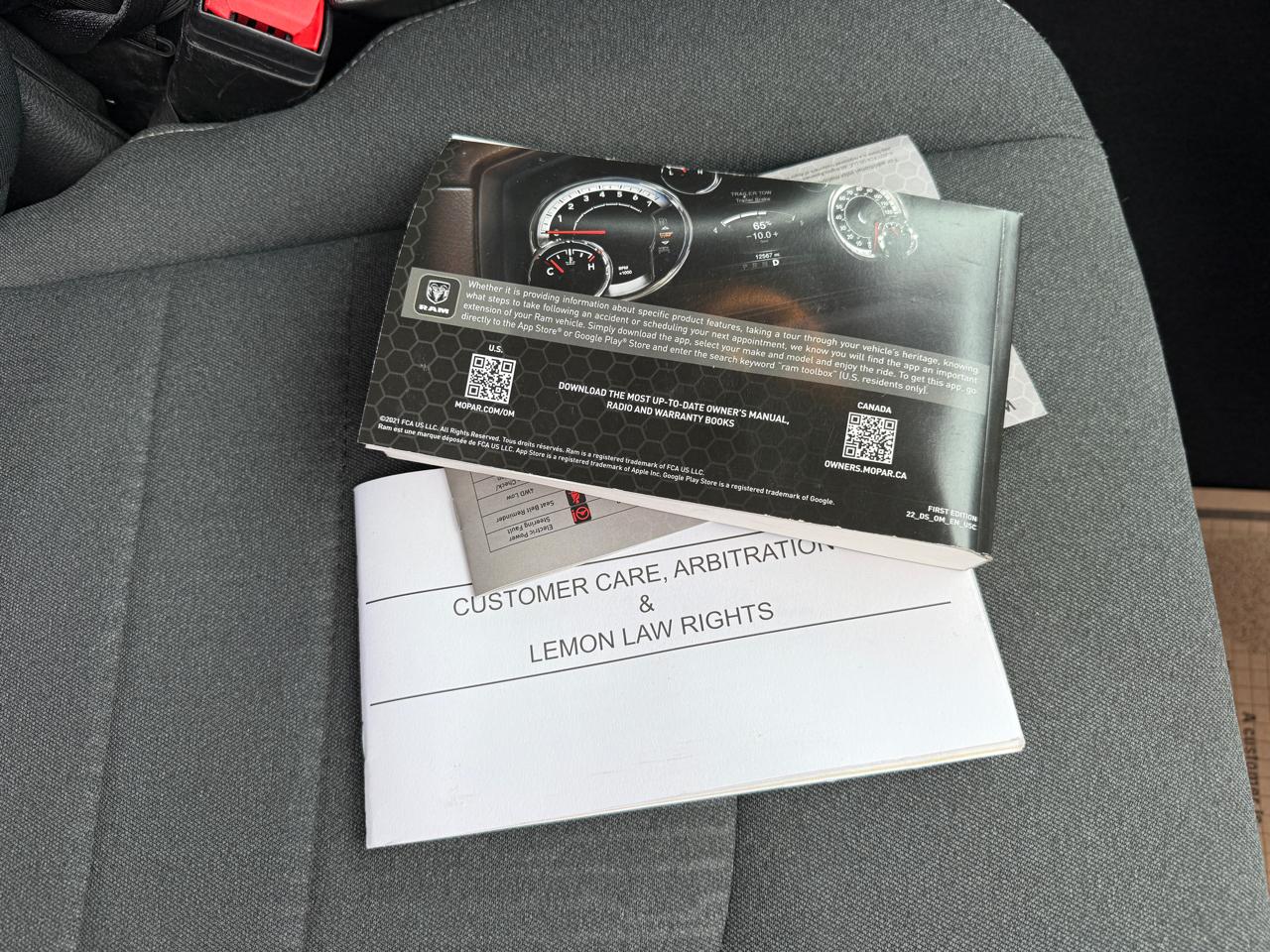 RAM 1500 SLT Quad Cab 4WD 2022