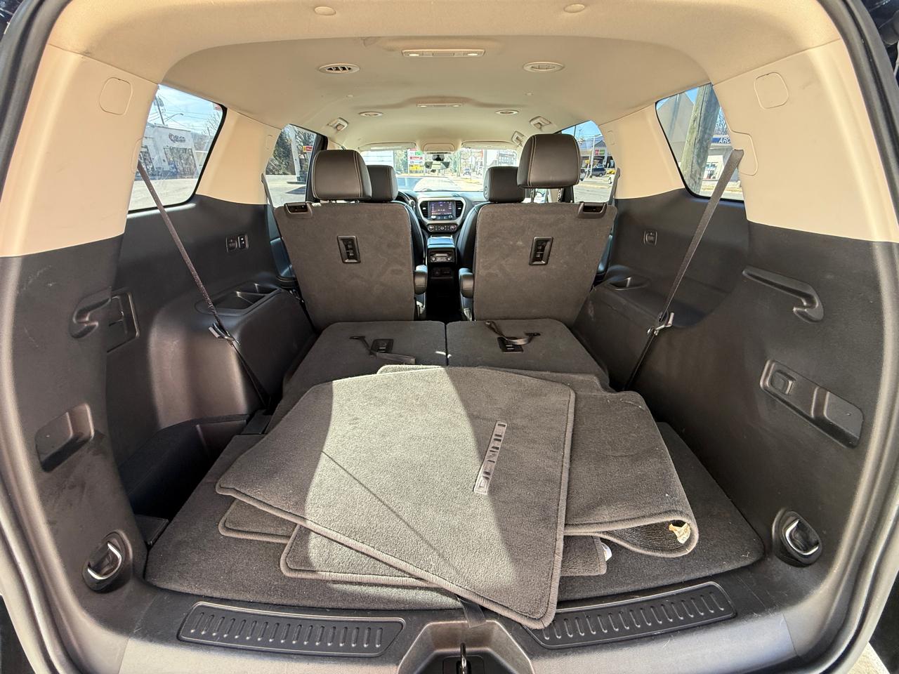 GMC Acadia Denali 2020